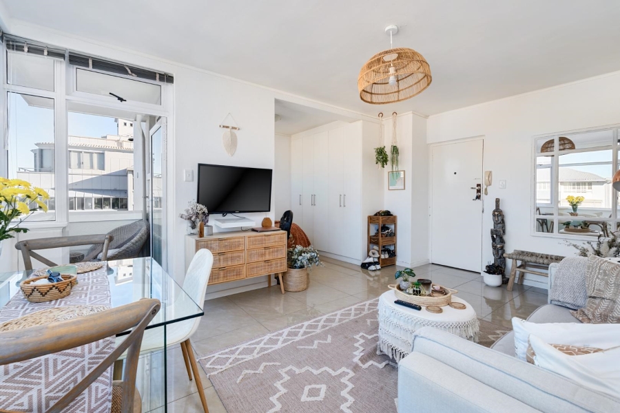 0 Bedroom Property for Sale in Sea Point Western Cape